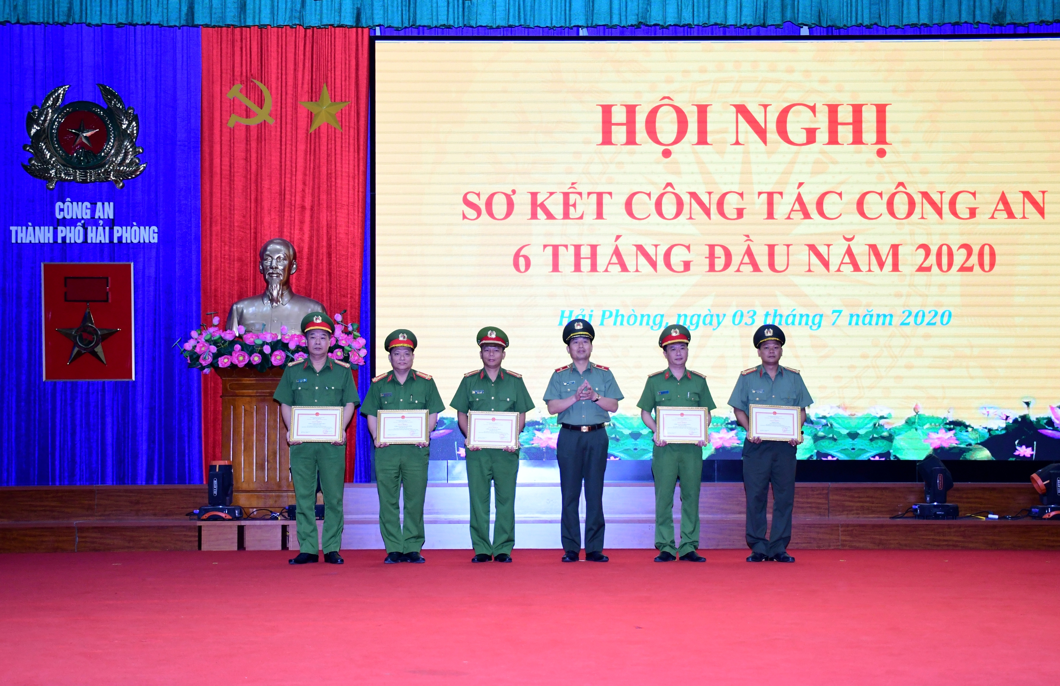 Sơ kết công tác 6 tháng đầu năm và triển khai 8 nhiệm vụ công tác Công an 6 tháng cuối năm 2020